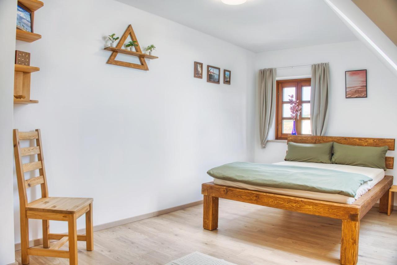 Luxus Apartment! Kueche, Balkon, Netflix, Parkplatz - 8 Personen Ilmmunster Eksteriør billede